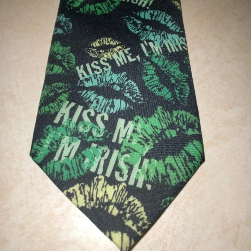 Ralph Marlin Mens Tie Kiss Me I’m Irish  St. Patrick's Day Vintage 90s USA Made